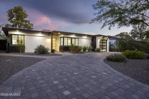Exterior - 4432 E Burns St, Tucson, AZ 85711 photo 2 of 11