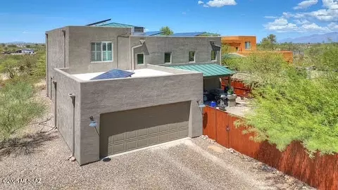 Exterior - 13790 E Fire Dancer Rd, Vail, AZ 85641 photo 7 of 7