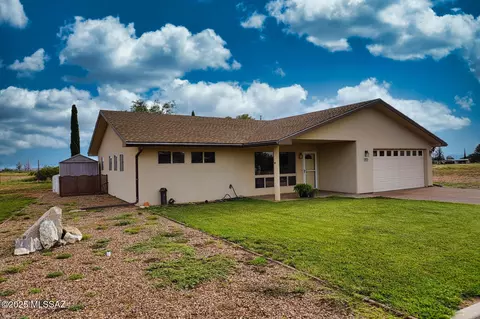 1021 E Geneva St, Pearce, AZ 85625 photo 4
