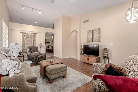 5111 E Crculo Las Cabanas, Tucson, AZ 85711 photo 9