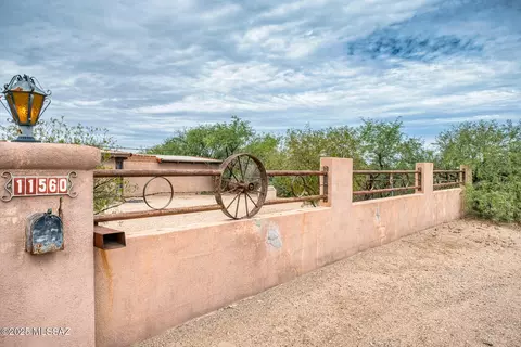 11560 S Old Nogales Hwy, Tucson, AZ 85756