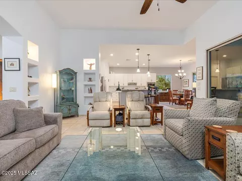 10638 E Seven Generations Way, Tucson, AZ 85747 photo 3