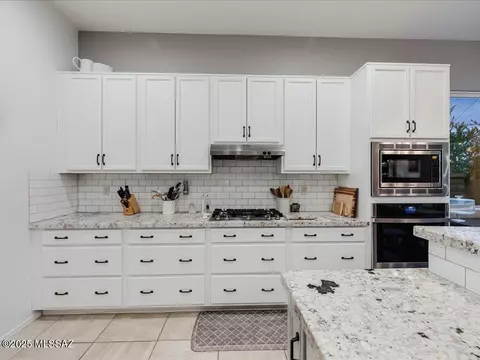 10638 E Seven Generations Way, Tucson, AZ 85747 photo 18