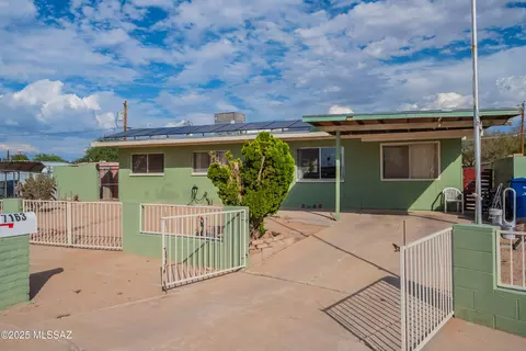 7163 S Susana Dr, Tucson, AZ 85756