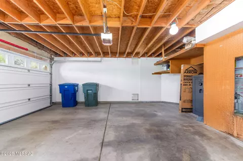 10380 E Rushlight Dr, Tucson, AZ 85748 photo 33
