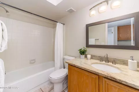 10380 E Rushlight Dr, Tucson, AZ 85748 photo 26