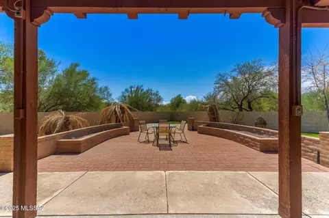 10380 E Rushlight Dr, Tucson, AZ 85748 photo 34