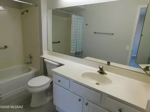 Bath - 1151 E Haystack Dr, Oro Valley, AZ 85755 photo 2 of 2