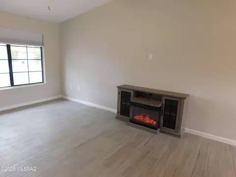 Living - 1151 E Haystack Dr, Oro Valley, AZ 85755 photo 3 of 3