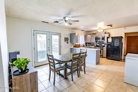 Dining - 861 E Pomerene Rd, Benson, AZ 85602 photo 1 of 3