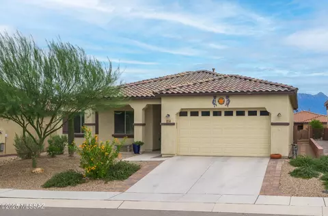 814 N Camino Colina Del Pino, Green Valley, AZ 85614