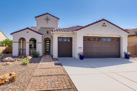 1732 N Coastland Ct, Green Valley, AZ 85614