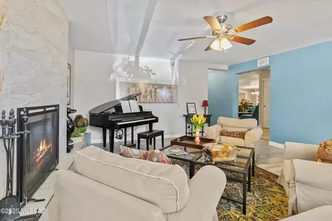 Living - 8125 E Baker Dr, Tucson, AZ 85710 photo 1 of 8