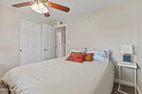 Bedroom - 8125 E Baker Dr, Tucson, AZ 85710 photo 5 of 7