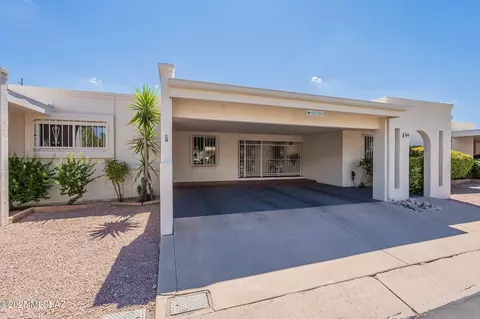 9070 E Palms Park Dr, Tucson, AZ 85715