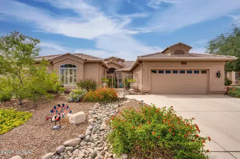 63713 Edgeview Ln, Tucson, AZ 85739