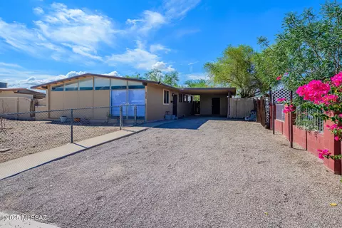 3738 E Garden St, Tucson, AZ 85713
