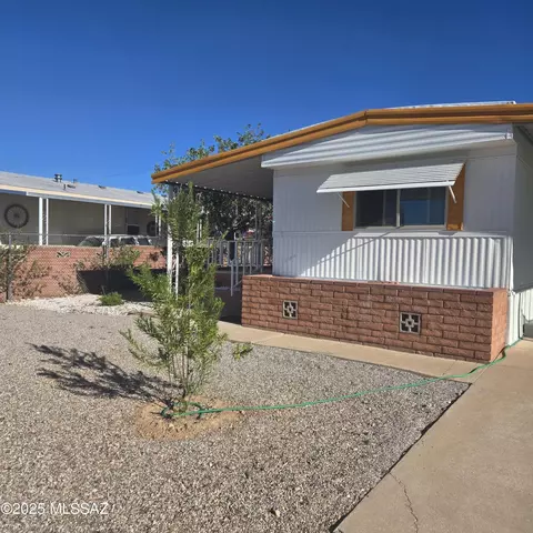 5620 W Bar S St, Tucson, AZ 85713