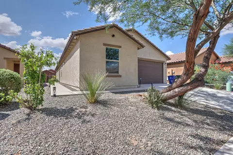 4530 S Sunrise Bluff Way, Tucson, AZ 85730