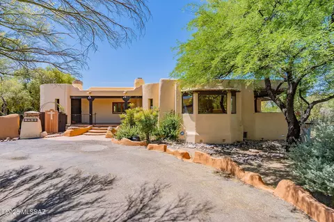 9450 E Placita Oaxaca, Tucson, AZ 85749