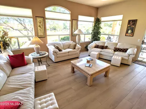 64552 E Wind Ridge Cir, Tucson, AZ 85739