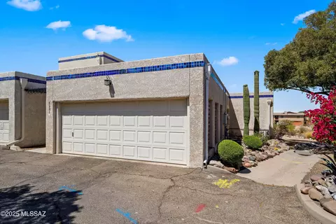 5221 N 1st Ave, Tucson, AZ 85718