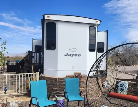 33 S Gray Hawk Loop, Benson, AZ 85602 photo 14