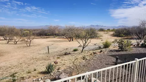 33 S Gray Hawk Loop, Benson, AZ 85602 photo 11