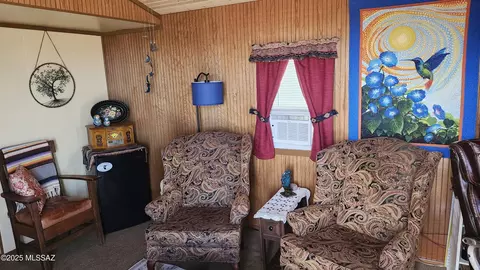 33 S Gray Hawk Loop, Benson, AZ 85602 photo 6