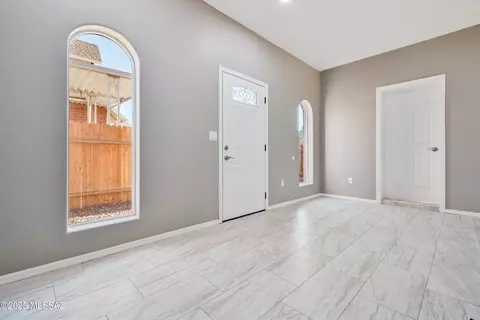 4839 E Baker St, Tucson, AZ 85711 photo 3