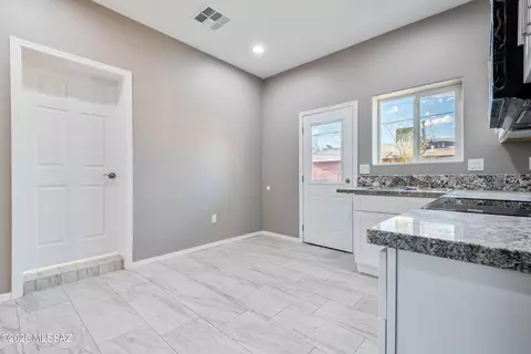 4839 E Baker St, Tucson, AZ 85711 photo 8