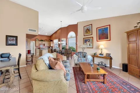 63905 E Greenbelt Ln, Tucson, AZ 85739