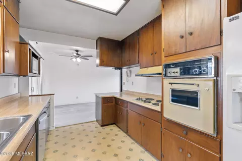Kitchen - 834 E Silver St, Tucson, AZ 85719 photo 3 of 4