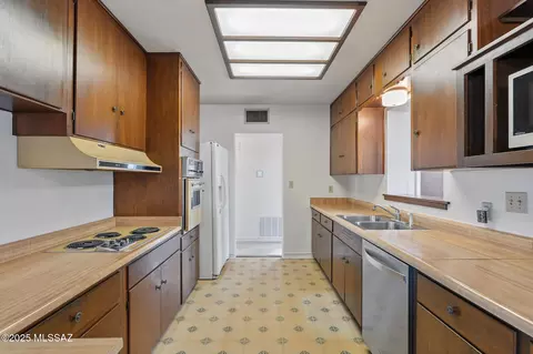 Kitchen - 834 E Silver St, Tucson, AZ 85719 photo 1 of 4