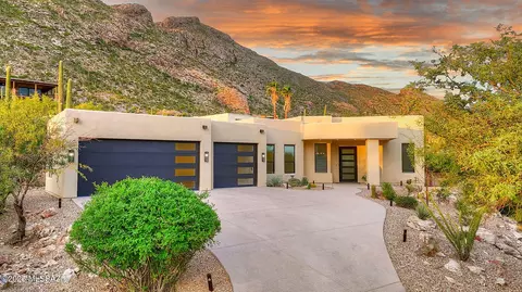 4405 E La Paloma Dr, Tucson, AZ 85718