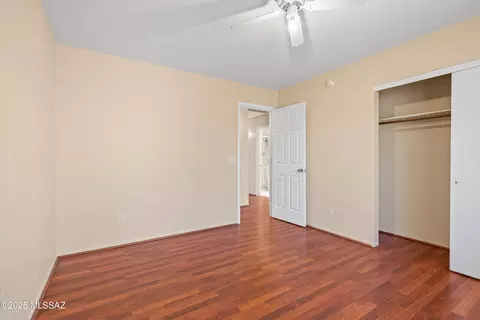 Bedroom - 8892 E Apache Well Pl, Tucson, AZ 85730 photo 5 of 5