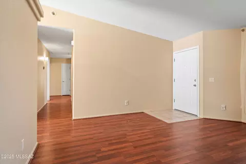 Living - 8892 E Apache Well Pl, Tucson, AZ 85730 photo 1 of 7
