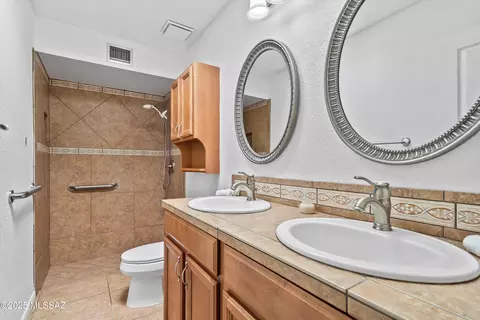 Bath - 12302 E Sutter Mill St, Tucson, AZ 85749 photo 3 of 3
