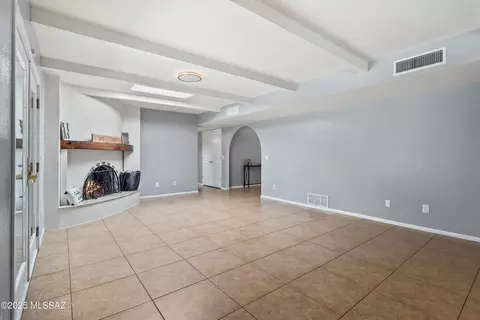 Living - 12302 E Sutter Mill St, Tucson, AZ 85749 photo 4 of 4