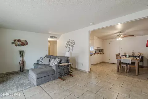 3333 S Mead Ave, Tucson, AZ 85730