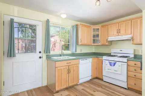 380 S Paseo Cerro #C, Green Valley, AZ 85614