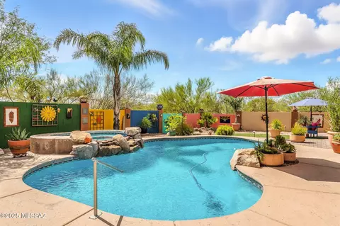 10572 S Coyote Melon Loop, Vail, AZ 85641 photo 3
