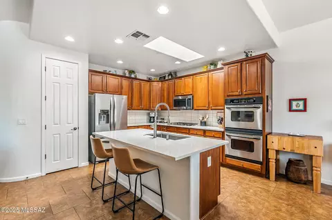 10572 S Coyote Melon Loop, Vail, AZ 85641 photo 15