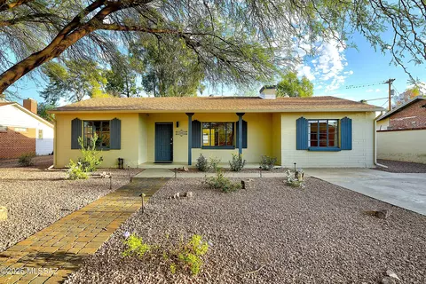 2917 E Malvern St, Tucson, AZ 85716