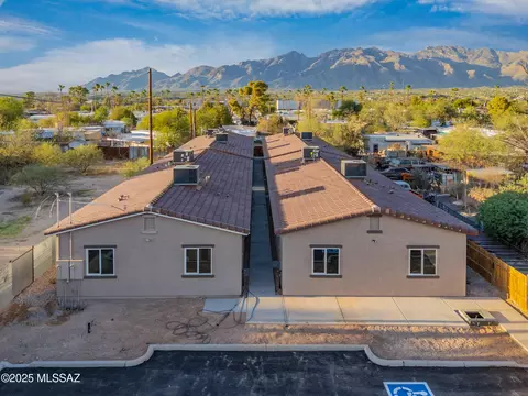 4061 E Monte Vista Dr, Tucson, AZ 85712
