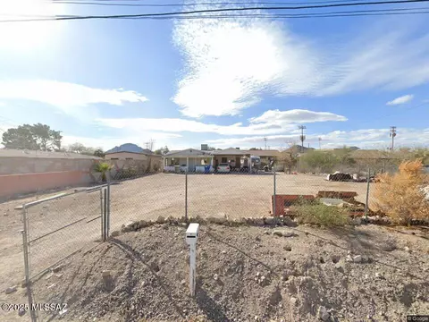 1438 S Camino Arriba, Tucson, AZ 85713