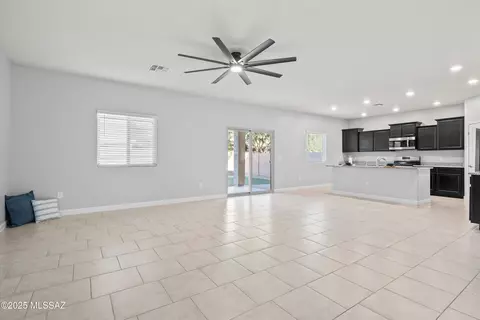 Living - 12079 E Becker Dr, Vail, AZ 85641 photo 2 of 5