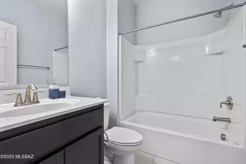 Bath - 12079 E Becker Dr, Vail, AZ 85641 photo 1 of 4