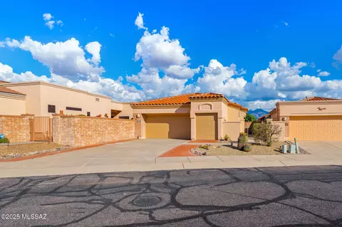 1821 W Placita De Diciembre, Green Valley, AZ 85622