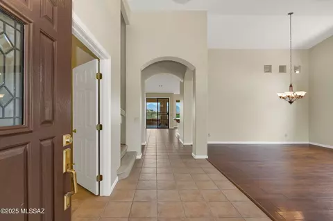 Entry Way - 62105 E Valley Crest Ct, Saddlebrooke, AZ 85739 photo 1 of 4